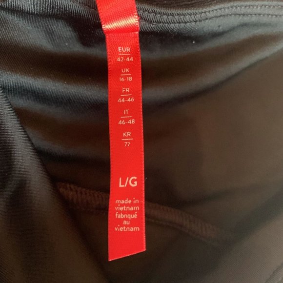 Spanx Leggings Women's‎ Large Black Velvet Stretch Elastic Waist Pull On 8206 - Picture 6 of 10